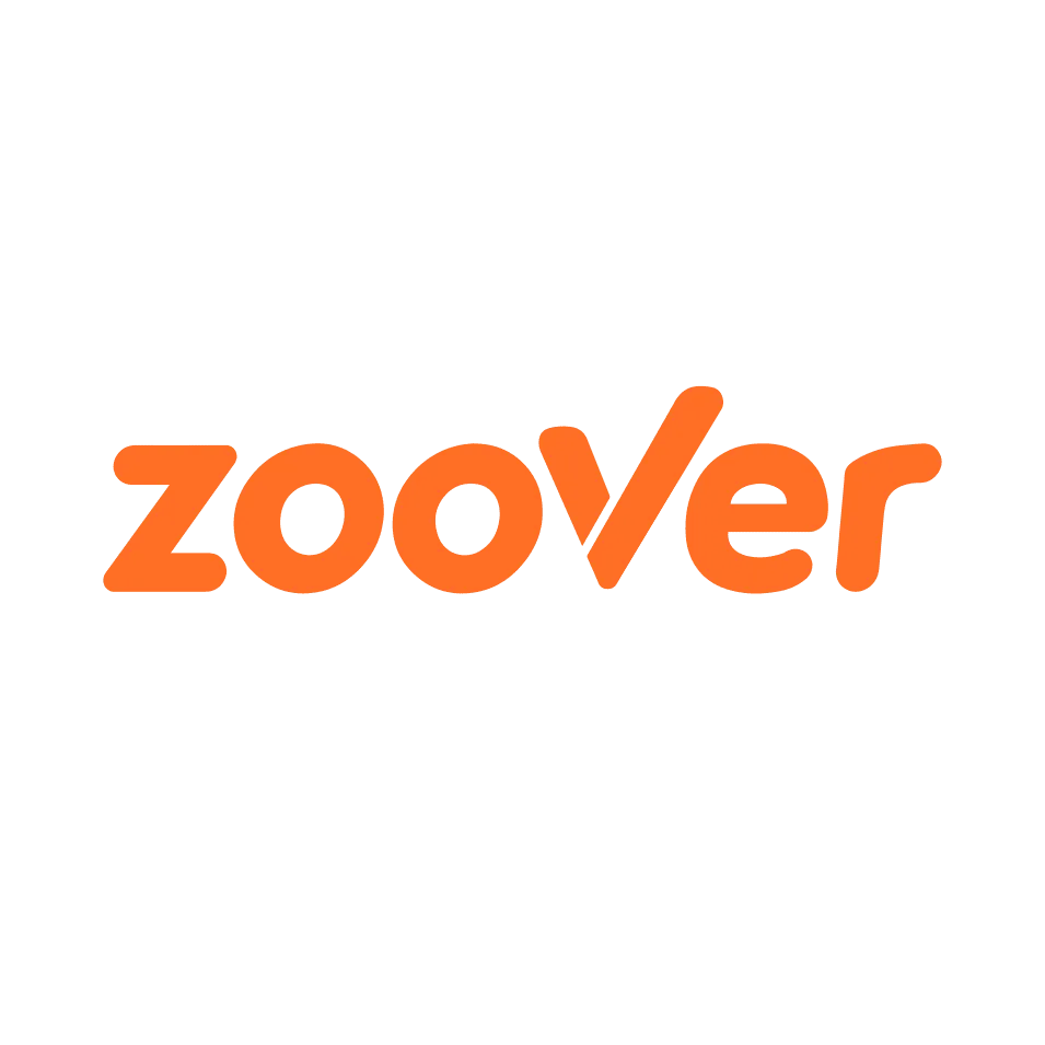 Logo von zoover in orange auf schwarzem Hintergrund